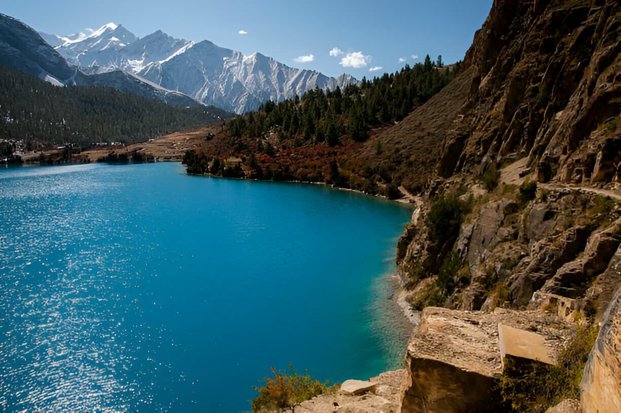 Phoksundo-lake-Nepal